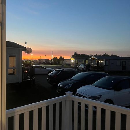 The Pixie Van Selsey Extérieur photo