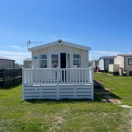 The Pixie Van Selsey Extérieur photo